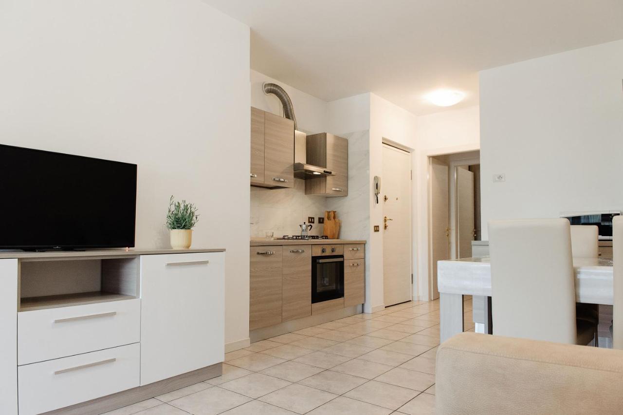 Appartamento Afrodite Desenzano del Garda Dış mekan fotoğraf