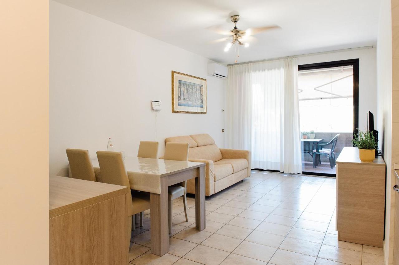 Appartamento Afrodite Desenzano del Garda Dış mekan fotoğraf